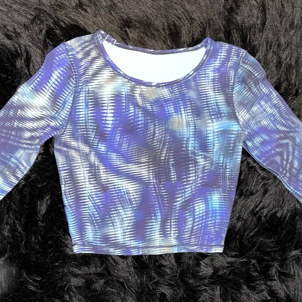 lululemon workout long sleeve crop top